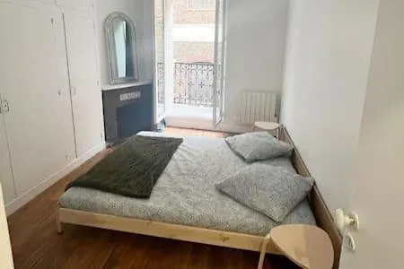 New Entiry Apartment-Private Rooms In Paris